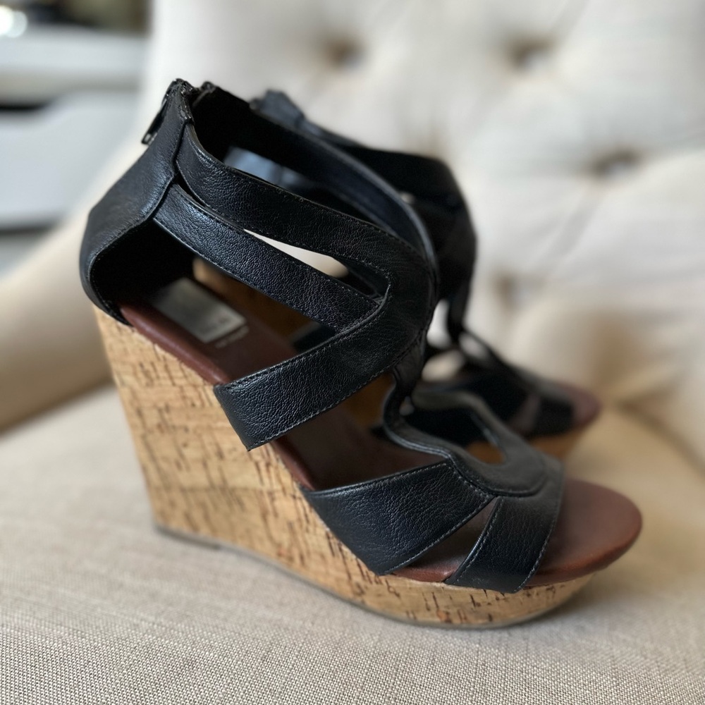 Dolce Vita for Target wedges